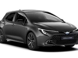 Weiß Gebraucht 2022 Toyota Corolla Limousine | 33.150 € (Teuer)