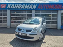 Grau Gebraucht 2007 Renault Modus Dynamique Van / Kleinbus | 1.999 € (Fairer Preis)