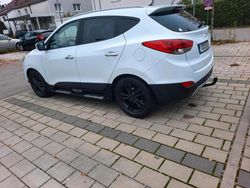 Weiß Gebraucht 2011 Hyundai Tucson SUV | 7.800 € (Fairer Preis)