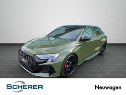 Grün Neu 2025 Audi RS3 Sportback Sport Kleinwagen | 71.590 € (Fairer Preis)