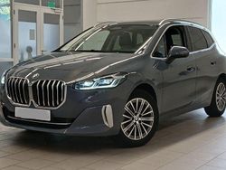 Grau Gebraucht 2024 BMW 218 Active Tourer Luxury Line Van / Kleinbus | 28.990 € (Guter Preis)
