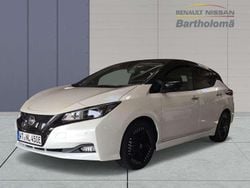 Pearl white/black m Gebraucht 2023 Nissan Leaf N-Connecta Kleinwagen | 25.500 €
