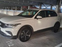 Weiß Gebraucht 2022 VW Tiguan Active SUV | 25.490 € (Guter Preis)