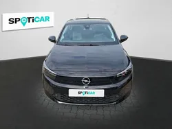 Schwarz Gebraucht 2024 Opel Corsa Basis Limousine | 15.875 € (Fairer Preis)