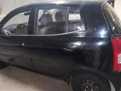 Schwarz Gebraucht 2006 Kia Besta Kleinwagen | 900 €