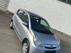 Silber Gebraucht 2008 Daihatsu Cuore Kleinwagen | 1.700 € (Fairer Preis)
