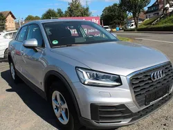 Silber Gebraucht 2017 Audi Q2 Basis SUV | 16.999 € (Guter Preis)
