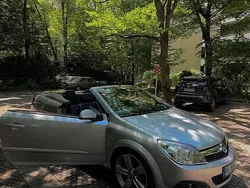 Silber Gebraucht 2008 Opel Astra Cabriolet Cabrio | 3.999 € (Fairer Preis)