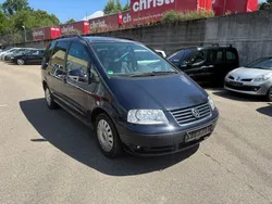 Blau Gebraucht 2009 VW Sharan Trendline Van / Kleinbus | 3.950 € (Fairer Preis)