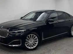 Black sapphire metal (metallic) Gebraucht 2021 BMW 740 Executive Limousine | 57.600 € (Fairer Preis)