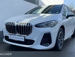 Weiß Neu 2025 BMW 225 Active Tourer Performance Van / Kleinbus | 49.999 € (Fairer Preis)
