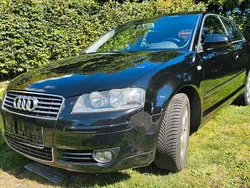 Schwarz Gebraucht 2003 Audi A3 Ambiente Limousine | 3.100 €