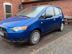 Blau Gebraucht 2009 Mitsubishi Colt Kleinwagen | 2.500 € (Fairer Preis)