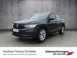 Grau Gebraucht 2021 VW Tiguan Life SUV | 28.580 € (Guter Preis)