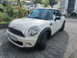Weiß Gebraucht 2012 Mini ONE Kleinwagen | 3.500 € (Guter Preis)