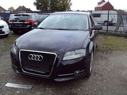 Schwarz Gebraucht 2012 Audi A3 Sportback Ambiente Kombi | 6.490 € (Guter Preis)