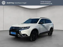 Weiß Gebraucht 2021 Mitsubishi Outlander Spirit+ SUV | 23.390 € (Fairer Preis)