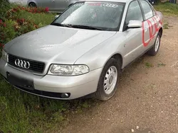Silber Gebraucht 2000 Audi A4 Limousine | 1.800 € (Fairer Preis)