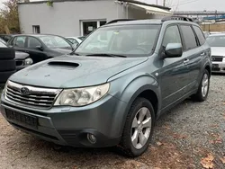 Grün Gebraucht 2009 Subaru Forester Comfort SUV | 2.990 € (Fairer Preis)