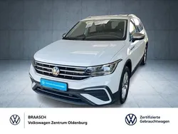 Weiß Gebraucht 2024 VW Tiguan Allspace Life SUV | 37.977 € (Fairer Preis)