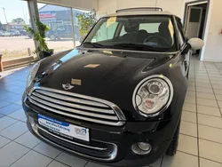 Schwarz Gebraucht 2010 Mini Cooper Kleinwagen | 5.480 € (Fairer Preis)