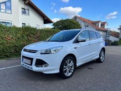 Weiß Gebraucht 2016 Ford Kuga Vignale SUV | 9.990 € (Guter Preis)