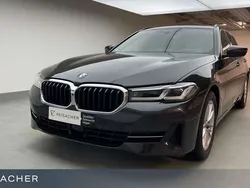 Sophistograu brillantefffekt Gebraucht 2023 BMW 530 Sport Line Kombi | 52.990 € (Teuer)