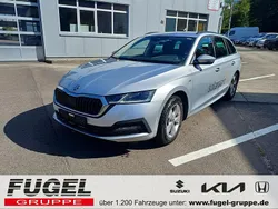 Brilliantsilber metallic Gebraucht 2022 Skoda Octavia Tour Kombi | 22.899 € (Guter Preis)