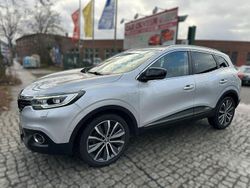 Grau Gebraucht 2016 Renault Kadjar Bose Edition SUV | 15.950 € (Etwas zu teuer)