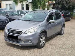 Grau Gebraucht 2015 Peugeot 2008 Style SUV | 3.900 € (Fairer Preis)