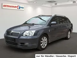 Grau Gebraucht 2006 Toyota Avensis Kombi | 3.499 € (Fairer Preis)