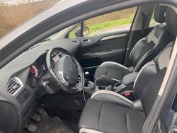 Grau Gebraucht 2012 Citroën C4 Kombi | 2.300 €