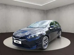 Zilinaschwarz met. Neu 2025 Kia Ceed Limousine | 25.980 € (Etwas zu teuer)