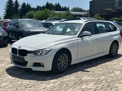 Weiß Gebraucht 2013 BMW 318 Sport Line Kombi | 6.450 € (Fairer Preis)
