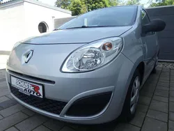 Silber Gebraucht 2009 Renault Twingo Authentique Kleinwagen | 2.998 € (Etwas zu teuer)