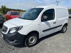 Weiß Gebraucht 2018 Mercedes Citan 112 Van / Kleinbus | 9.850 € (Guter Preis)