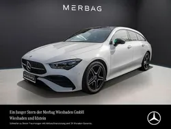 Weiß Gebraucht 2023 Mercedes CLA250 Shooting Brake AMG line Kombi | 40.940 € (Etwas zu teuer)