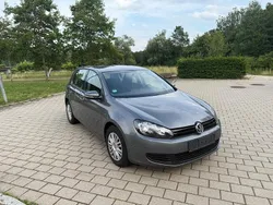Braun Gebraucht 2009 VW Golf VI Limousine | 4.250 € (Fairer Preis)