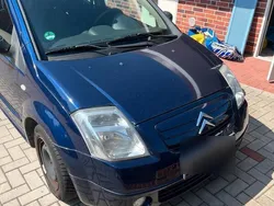 Blau Gebraucht 2004 Citroën C2 Kleinwagen | 700 €