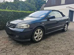 Blau Gebraucht 2002 Opel Astra Cabriolet Cabrio | 2.490 € (Fairer Preis)