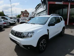 Weiß Gebraucht 2021 Dacia Duster Celebration SUV | 16.500 € (Fairer Preis)