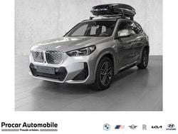 Silber Neu 2025 BMW iX1 M Sport SUV | 49.900 € (Guter Preis)