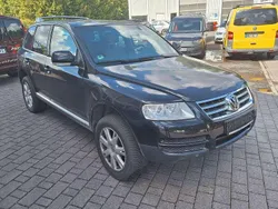 Black magic pearlescent (metallic) Gebraucht 2005 VW Touareg R SUV | 2.600 € (Superpreis)