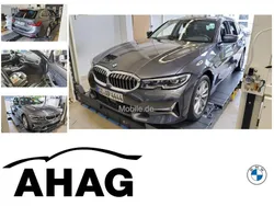 Grau Gebraucht 2020 BMW 330 Luxury Line Kombi | 24.499 € (Superpreis)