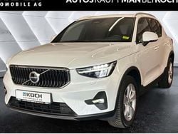 Weiß Gebraucht 2024 Volvo XC40 Core SUV | 34.985 € (Guter Preis)