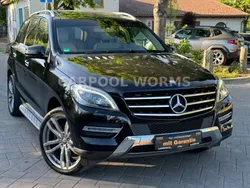 Schwarz Gebraucht 2015 Mercedes ML350 SUV | 23.490 € (Fairer Preis)