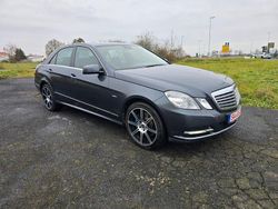 Grau Gebraucht 2011 Mercedes E250 Limousine | 11.990 € (Fairer Preis)