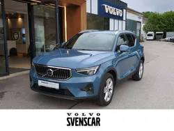 Blau Gebraucht 2022 Volvo XC40 Plus SUV | 34.960 € (Fairer Preis)