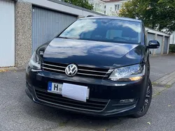 Schwarz Gebraucht 2016 VW Sharan Allstar Van / Kleinbus | 8.300 € (Teuer)