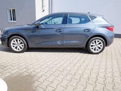 Grau Gebraucht 2024 Seat Leon Style Limousine | 19.999 € (Guter Preis)